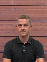 Kaarirakenne henkilöstö.