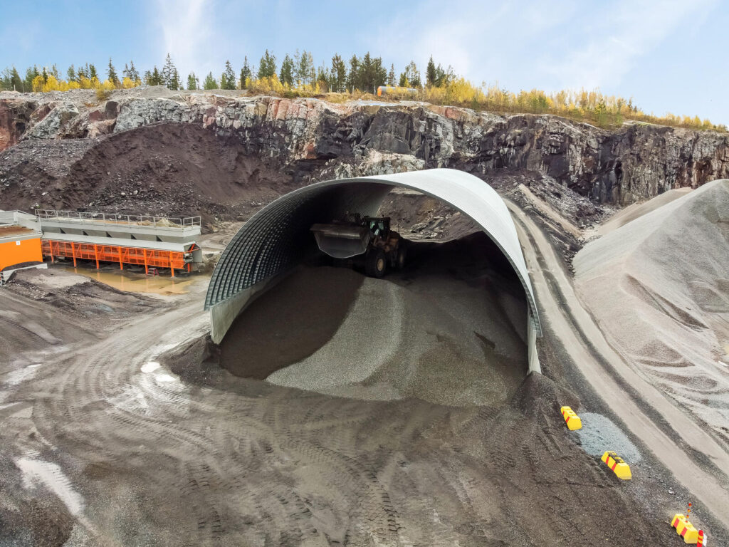 Asfalttirouheen varastointi